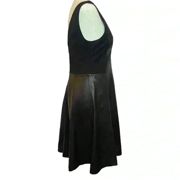 Lou Andrea Black Leather Dress V Neck Fit & Flare Short Mini Soft Lamb 40 M 8 - Picture 3 of 15